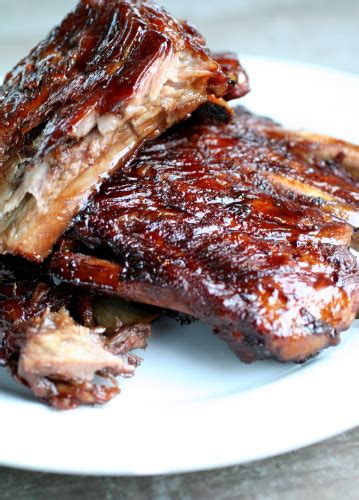 maple-balsamic-slow-cooker-ribs-food-on-the-food image