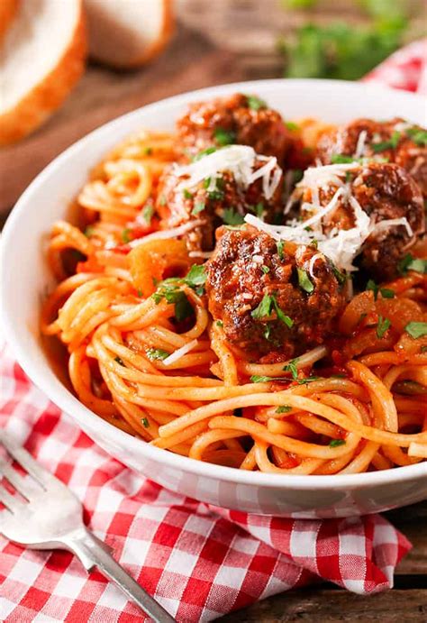 one-pan-spaghetti-and-meatballs-nickys-kitchen image