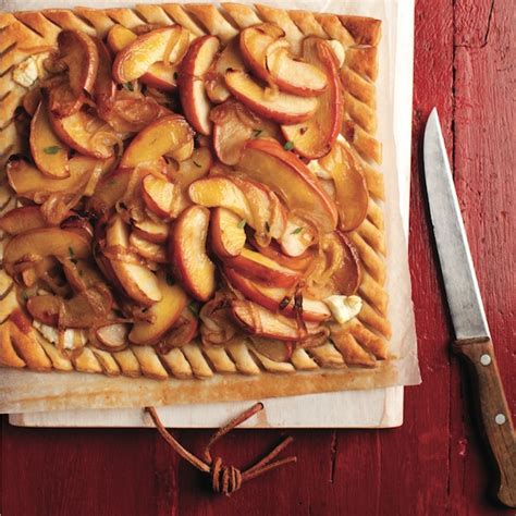 apple-and-caramelized-onion-tart-chatelaine image