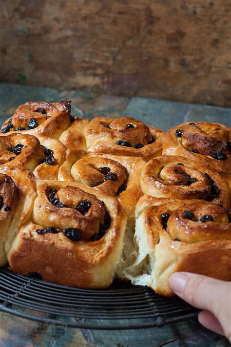 traditional-chelsea-buns-made-easy-recipes-made-easy image
