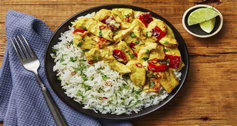 thai-coconut-curry-chicken-recipe-hellofresh image