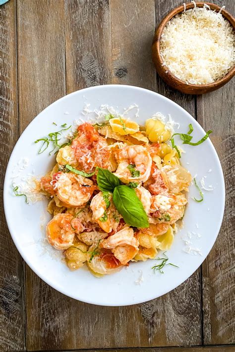 shrimp-with-roasted-tomato-sauce-and-goat-cheese image