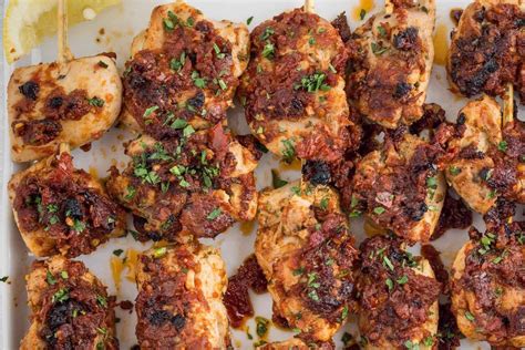 recipe-spicy-chicken-skewers-with-sun-dried-tomato image