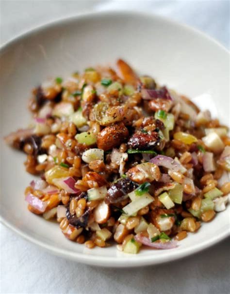 recipe-winter-wheat-berry-salad-with-figs-red-onion image