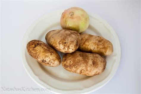 ukrainian-pan-fried-potatoes-recipe-natashas-kitchen image