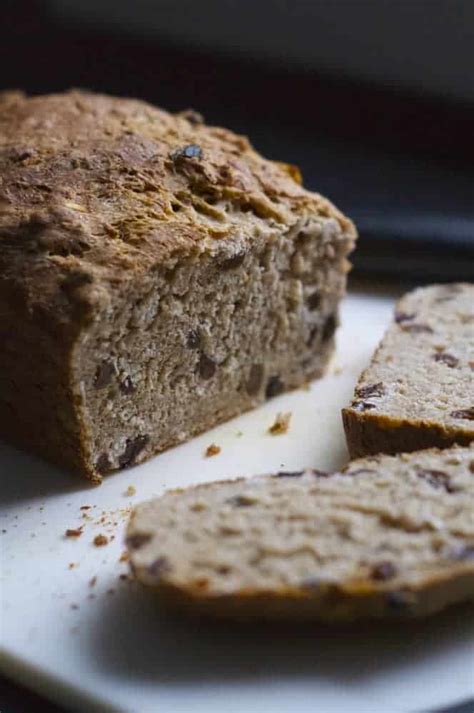 sourdough-cinnamon-raisin-bread-smart-nutrition image
