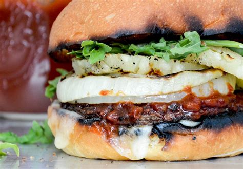 barbecue-portobello-mushroom-burgers-with-grilled image