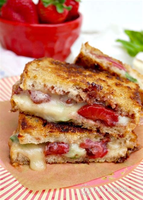 strawberry-balsamic-brie-grilled-cheese-thefoodieaffaircom image