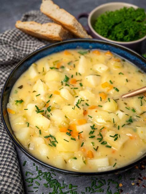 easy-vegan-potato-soup-vegan-cocotte image