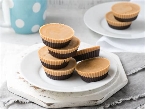 low-carb-irresistible-chocolate-peanut-butter-cups image