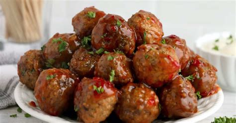 sweet-chili-meatballs-recipe-inspirational-momma image
