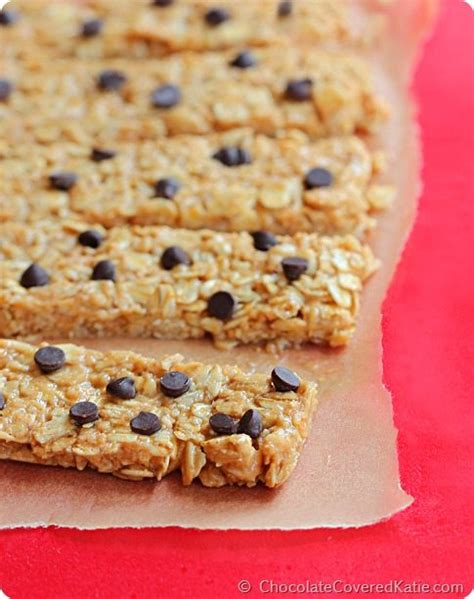 3-minute-high-protein-granola-bars-chocolate image