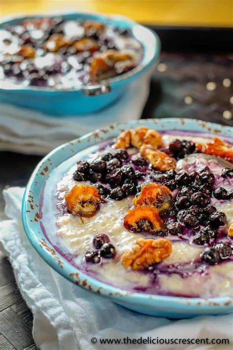barley-porridge-with-blueberries-the-delicious-crescent image