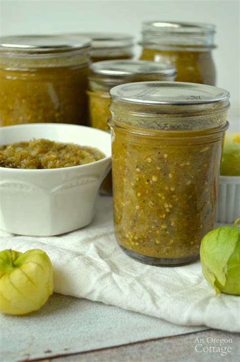 roasted-tomatillo-or-green-tomato-salsa-recipe-to-can image