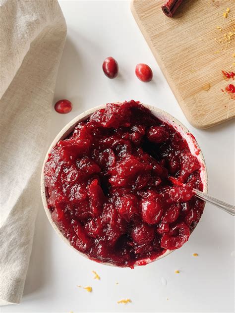 healthy-cranberry-sauce-naturally-sweetened-a image
