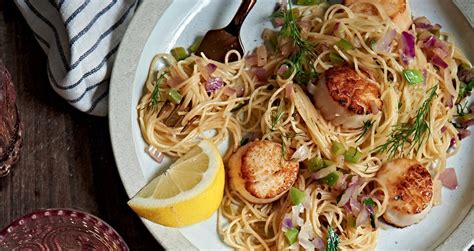 hatchs-sauted-scallops-new-england-today image