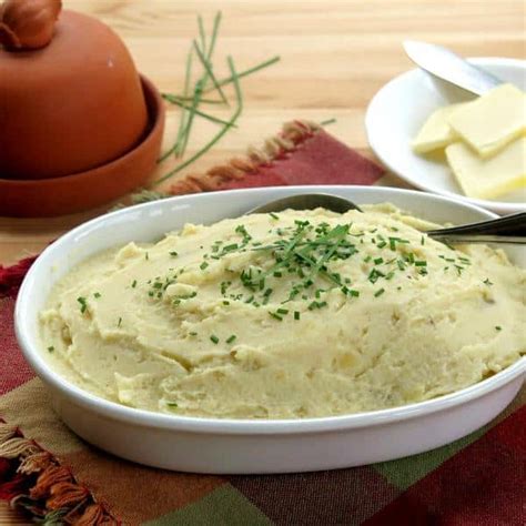 crock-pot-mashed-potatoes-with-cream-cheese-the image