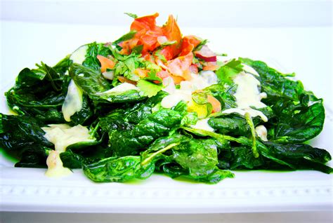 crispy-spinach-chaat-pure-indian-recipe-indianyug image
