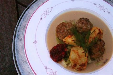 norwegian-meatballs-and-gravy-recipe-lovefoodcom image