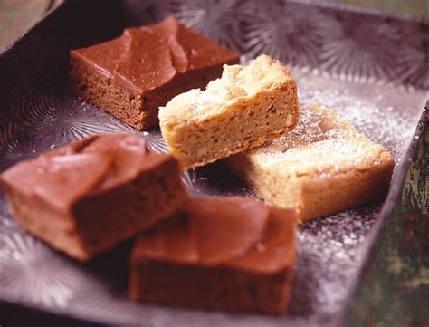 big-batch-fudgy-brownies-recipe-land-olakes image