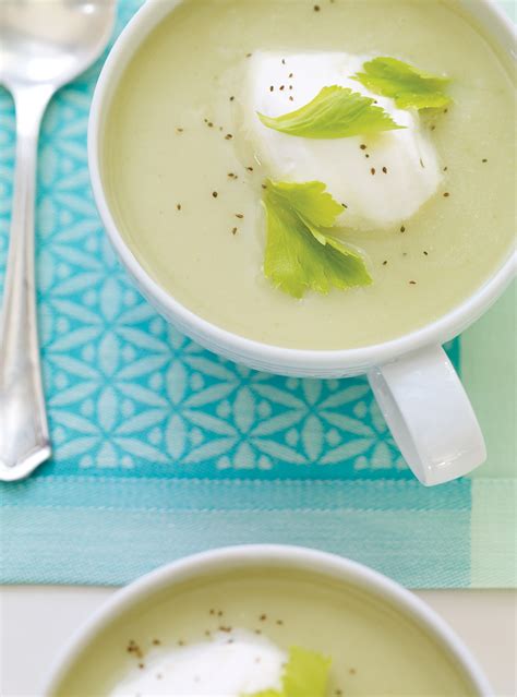 cold-celery-soup-ricardo image