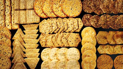 healthiest-crackers-for-snacks-and-parties-consumer image