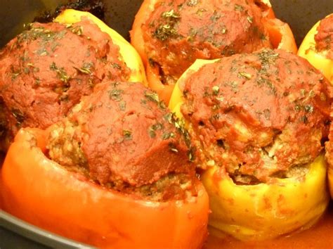 italian-meatloaf-in-peppers-recipe-pegs-home-cooking image