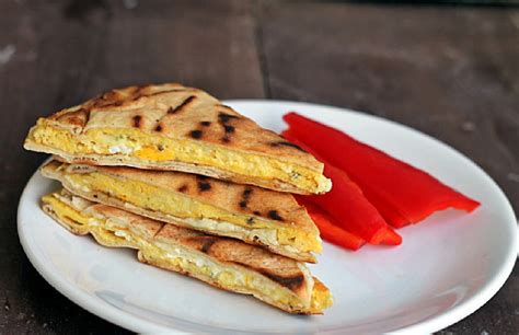quesadilla-omelet-kitchen-addict image