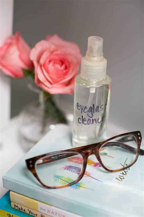 how-to-make-your-own-eyeglass-cleaner-hello-glow image