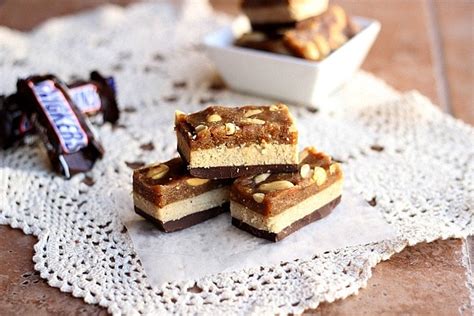 homemade-snickers-bars-no-bake-oatmeal-with-a image
