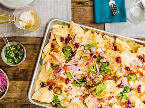 thanksgiving-leftovers-nachos-recipe-justin-chapple image