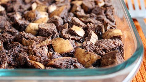 chocolate-bread-pudding-recipe-tablespooncom image