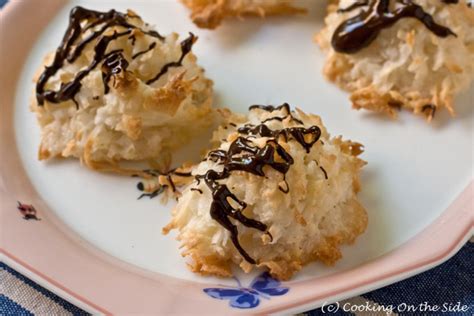 recipe-coconut-almond-macaroons-cooking-on-the image
