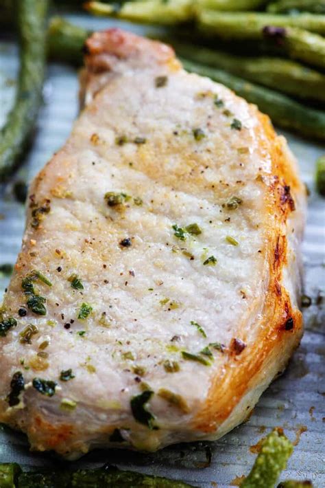 baked-ranch-pork-chops-green-beans-that-low-carb-life image