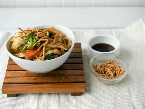 chinese-noodle-bowl-recipe-blow-your-mind-yumminess image