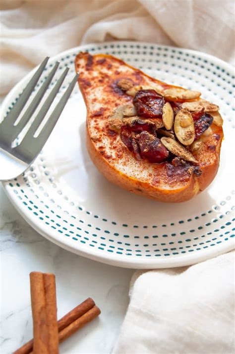 healthy-baked-pears-recipe-nutrition-to-fit image