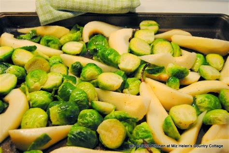 roasted-brussels-sprouts-with-pears-miz-helens image