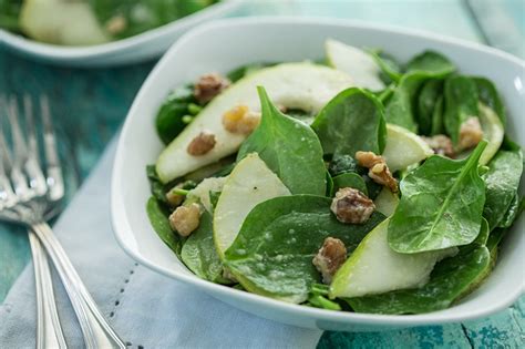pears-with-walnut-and-spinach-with-citrusy-dressing image