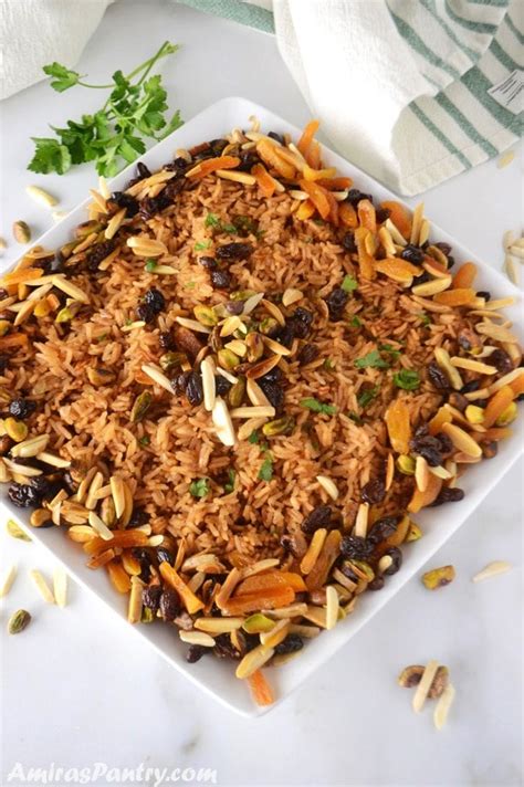 mediterranean-rice-pilaf-with-dried-fruits-amiras image