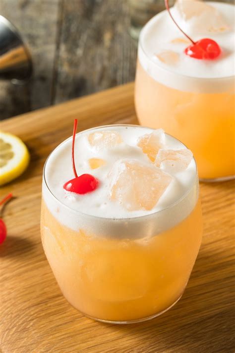 17-lemon-vodka-recipes-easy-cocktails-insanely-good image