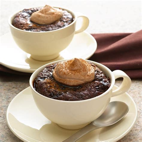 mexican-hot-chocolate-cup-cakes-with-cocoa-whipped image