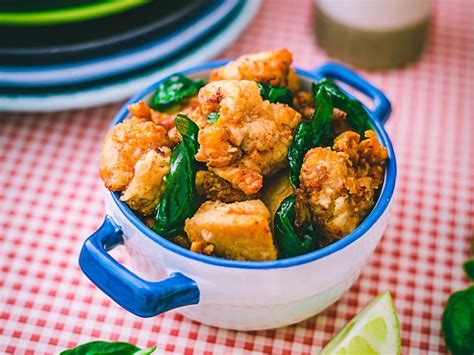 chinese-five-spice-fried-chicken-honest-cooking image