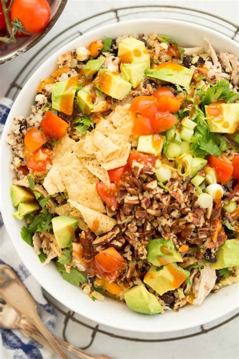southwest-quinoa-salad-the-harvest-kitchen image