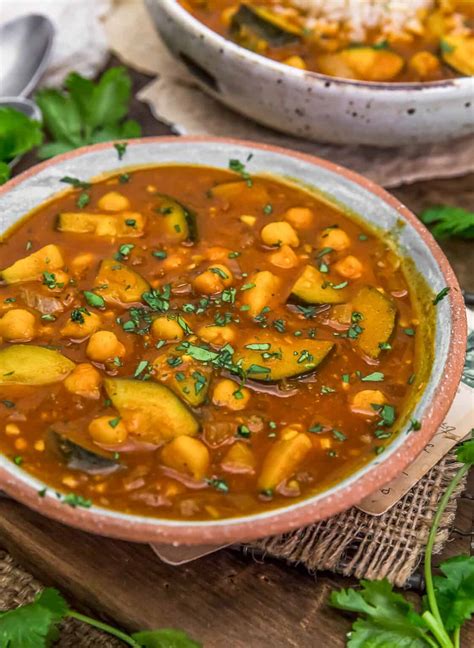zucchini-chickpea-curry-monkey-and-me image