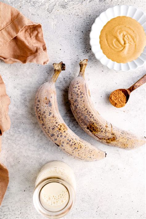 banana-smoothie-bowl-darn-good-veggies image