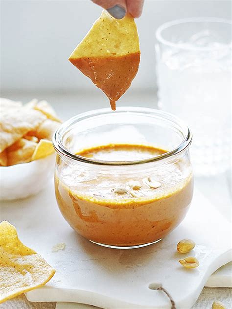 creamy-salsa-de-cacahuate-peanut-salsa-recipe-muy image