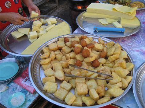 burmese-tofu-wikipedia image