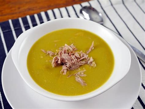 slow-cooker-split-pea-and-ham-soup-slow-cooking image