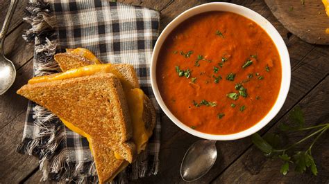 12-grilled-cheese-recipes-to-pair-with-tomato-soup image