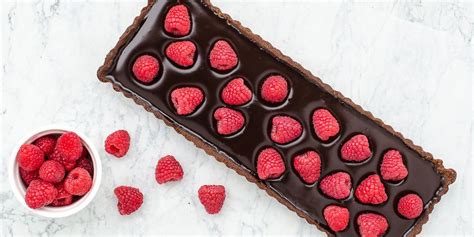 16-recipes-that-prove-raspberries-and-chocolate-are image